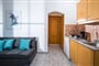 Apartmánový dům Elena's Beach Garden: fotografie vybavení exteriérů a interiérů ubytování.