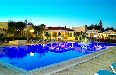 Heraklion - Aparthotel Camelot Royal Beds