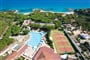 Letecký pohled na hotel, Cala Liberotto, Orosei, Sardinie