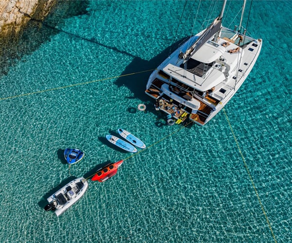 Lagoon 50 - OZELO Luxury Catamaran with Great Entertainment Pack (s posádkou)