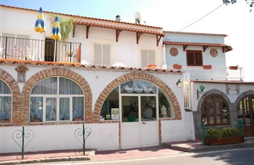 Hotel Casa Nicola ** - Succhivo