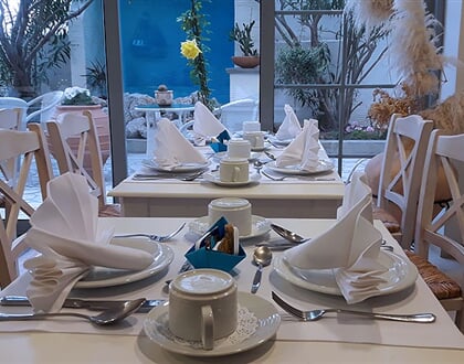 services-facilities-breakfast-05