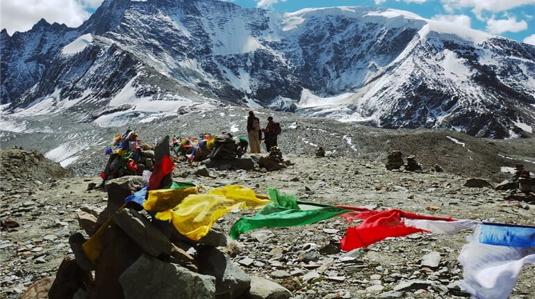 Ladakh - tibetská vesnice Shingo