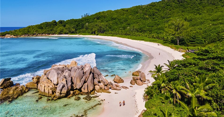 Seychely-Anse Cocos La Digue Seychely-iStock-1575731415