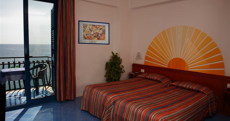 Hotel Baia degli Dei, Giardini Naxos (1)