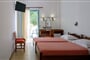Hotel Armonia - Santorini: fotografie vybavení exteriérů a interiérů ubytování.