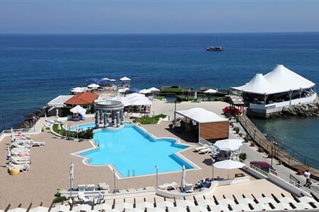 Kyrenia (Girne) - Hotel Dome