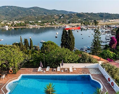 Hotel Anamar Skiathos: fotografie vybavení exteriérů a interiérů ubytování.