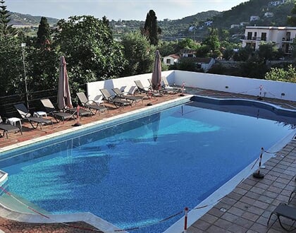 Hotel Anamar Skiathos: fotografie vybavení exteriérů a interiérů ubytování.