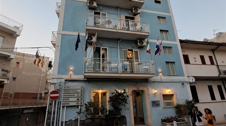 hotel Villa Nefele GiardiniNaxos (5)