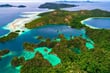 Piaynemo - mořský park Raja Ampat, Západní Papua, Indonésie