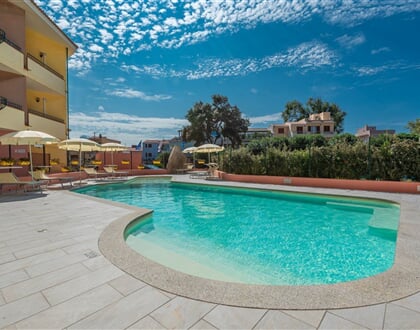 Bazén, Santa Teresa Gallura, Sardinie