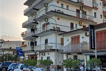 Hotel La Riva *** - Giardini Naxos