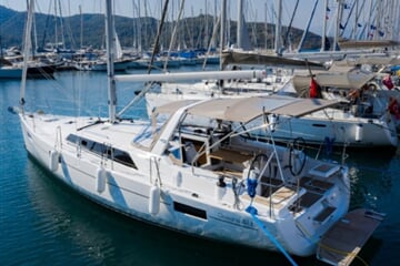 Plachetnice Oceanis 41.1 - ZOi