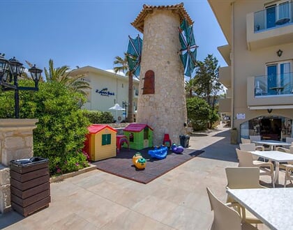 Hotel-Kalyves-Beach-27