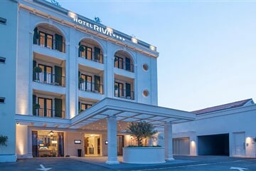 Hotel Riva - Černá Hora ****
