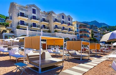 Hotel California *****