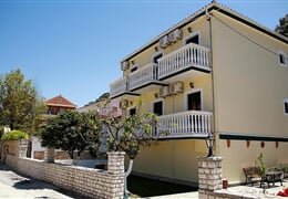 Parga - Apartmánový dům Kitro Parga