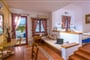 Irida-Apartments-12