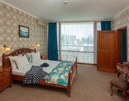 Mercury-Hotel-37