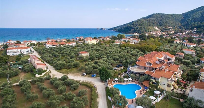 Ocean-Beach-Hotel-3
