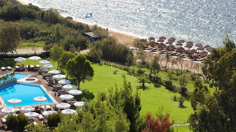 Hotel Princess Resort - Skiathos: fotografie vybavení exteriérů a interiérů ubytování.