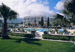 Kyrenia (Girne) - Hotel Altinkaya Holiday Resort