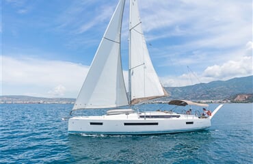 Sun Odyssey 490 - FUNSEA