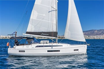 Plachetnice Oceanis 40.1 - First Passion