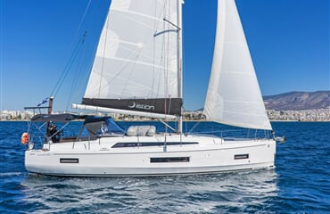 Plachetnice Oceanis 40.1 - First Passion