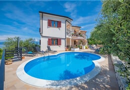 Rabac, Drenje - Apartmány LARA