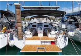 Sun Odyssey 410 - Martha - Bow - Solar & A/C