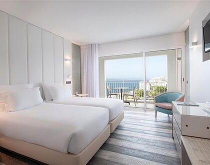 Aparthotel Alto Lido: fotografie vybavení exteriérů a interiérů ubytování.