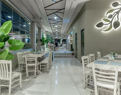 Hotel-Plaza-Pallas-4