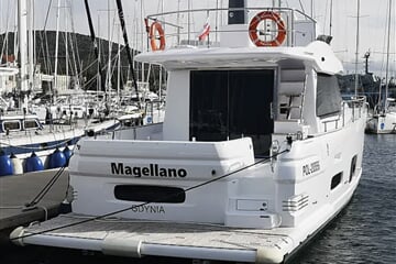 Motorová jachta Magellano 53 - Magellano (s posádkou)