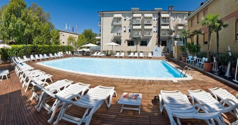 i St. Moritz 05750 041