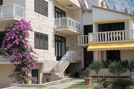 Baška Voda - Goran apartmány ***