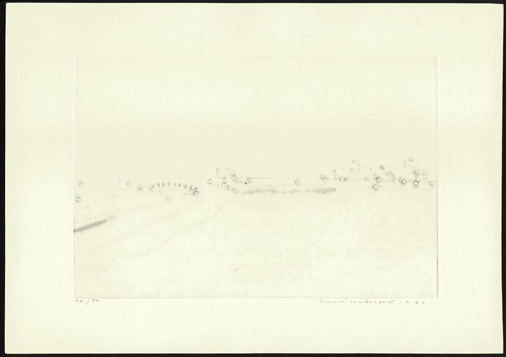 G 1233