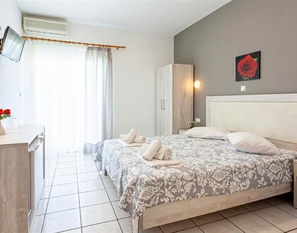 Chrisa-Hotel-23