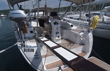 Plachetnice Bavaria Cruiser 33 - BURIN