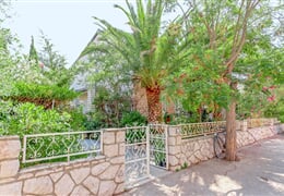 Novalja - Ivan apartmány ***