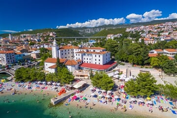 Crikvenica - Kaštel hotel ***