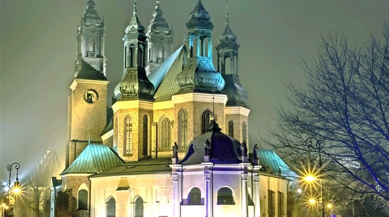 Polsko - Poznaň - katedrála sv. Petra a Pavla