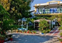 Kinira - Hotel Blue Bay Beach