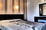 Hotel-Blue-Bay-Beach-3