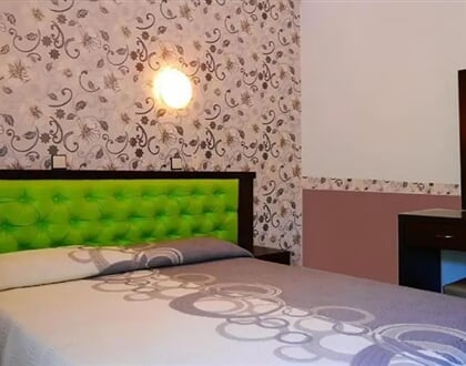 Hotel Blue Bay Beach: fotografie vybavení exteriérů a interiérů ubytování.