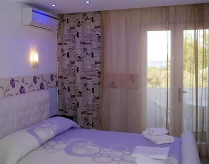Hotel Blue Bay Beach: fotografie vybavení exteriérů a interiérů ubytování.