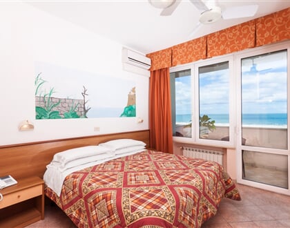 Hotel Ambasciatori    Marina Di Pietrasanta 24 (3)