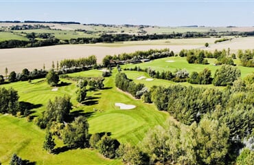 Hořehledy - golfová romantika pod Brdy