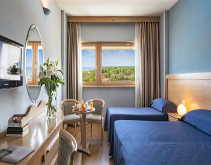 GH Continental   Tirrenia (4)